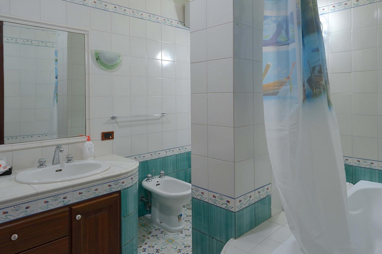 B&B Casa Augusto Luxury サン・レオーネ エクステリア 写真